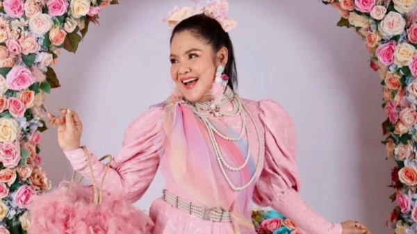 ฮาย อาภาพร